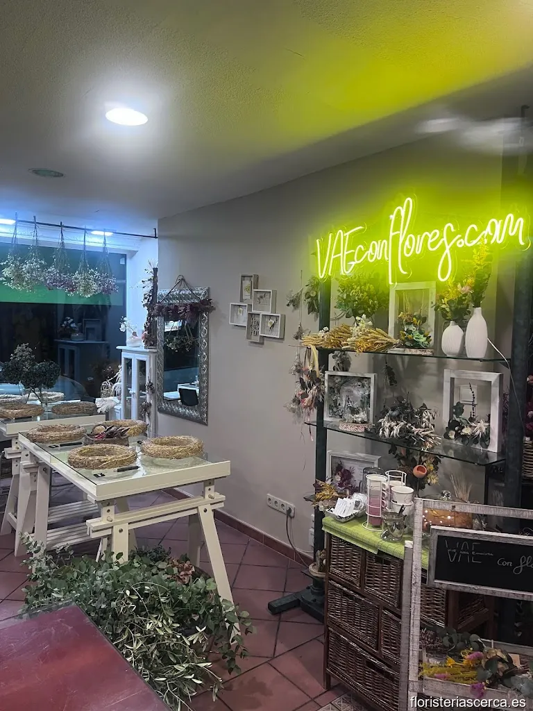 VAE con flores ESTUDIO FLORAL ONLINE